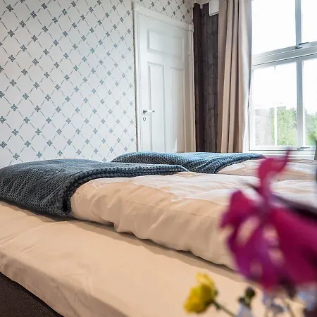 Fregn Hotel *